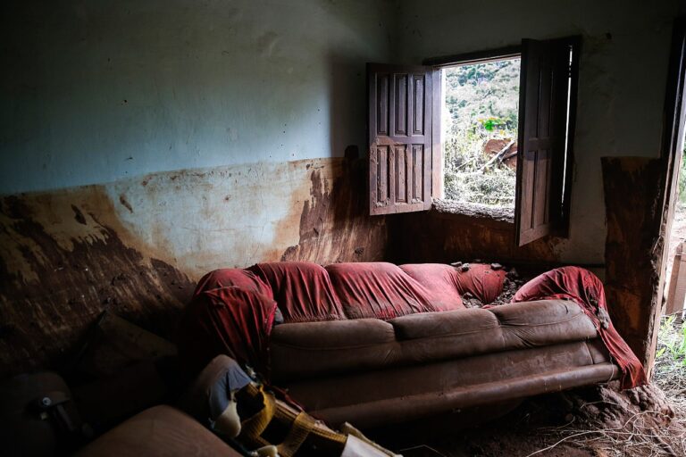 Ruinas em Bento Rodrigues, José Cruz, Agência Brasil